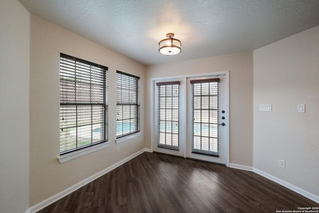 233 Springtree Trl, Cibolo, TX 78108