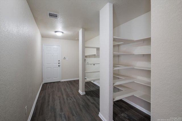 233 Springtree Trl, Cibolo, TX 78108