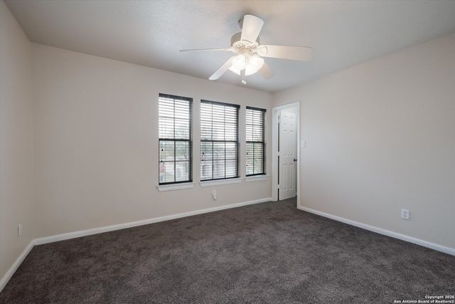 233 Springtree Trl, Cibolo, TX 78108