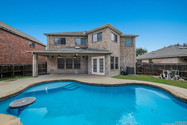 233 Springtree Trl, Cibolo, TX 78108