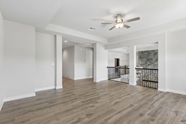 2132 Novara TRL, Leander, TX 78641