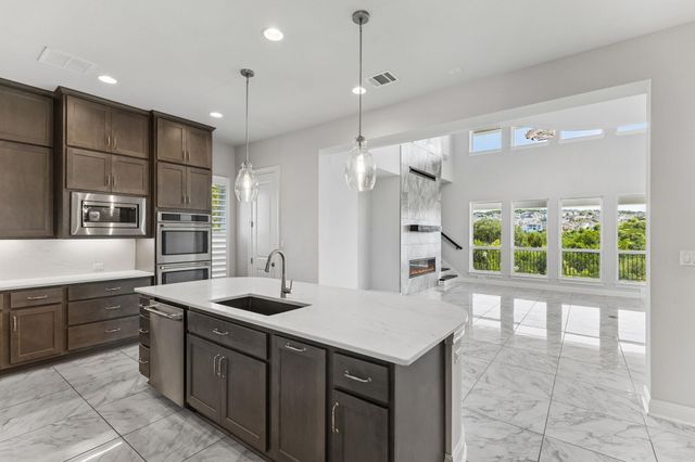 2132 Novara TRL, Leander, TX 78641