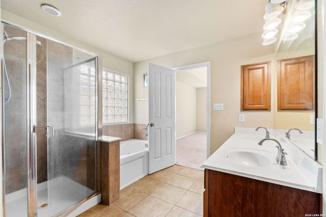 5124 Eagle Valley St, Schertz, TX 78108