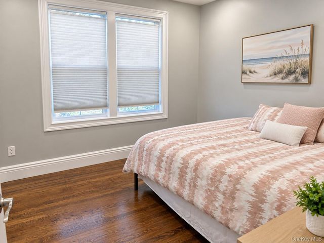 535 E Walnut Street MAIN, Long Beach, NY 11561