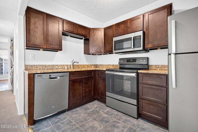 2505 Lindsay Ave APT 5, Louisville, KY 40206