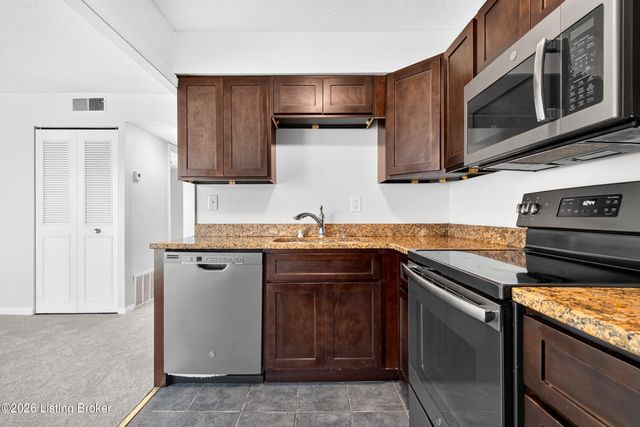 2505 Lindsay Ave APT 5, Louisville, KY 40206