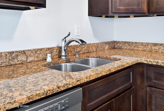 2505 Lindsay Ave APT 5, Louisville, KY 40206
