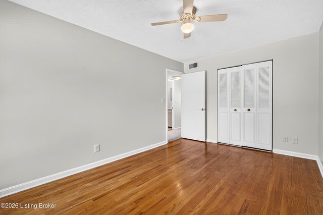2505 Lindsay Ave APT 5, Louisville, KY 40206