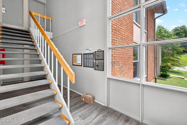 2505 Lindsay Ave APT 5, Louisville, KY 40206