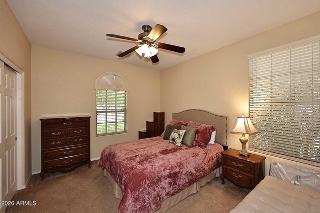 4058 E RAKESTRAW Lane, Gilbert, AZ 85298