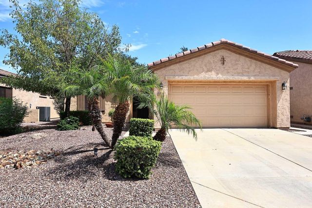 4058 E RAKESTRAW Lane, Gilbert, AZ 85298