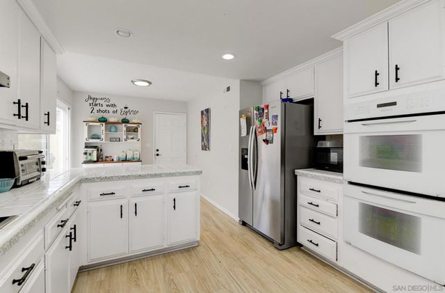 29 Blue Anchor Cay Rd, Coronado, CA 92118