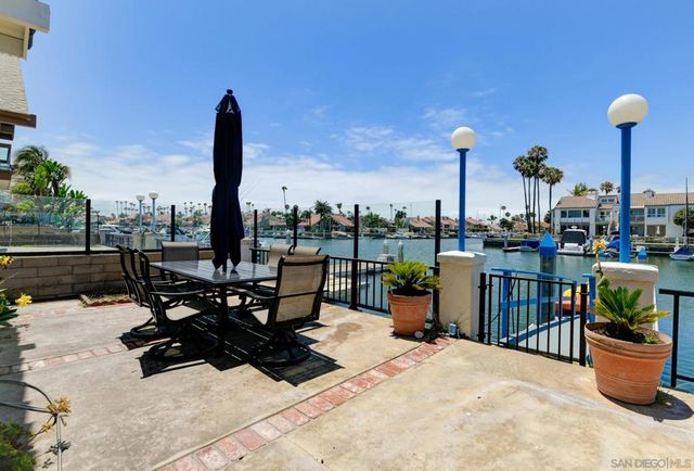 29 Blue Anchor Cay Rd, Coronado, CA 92118