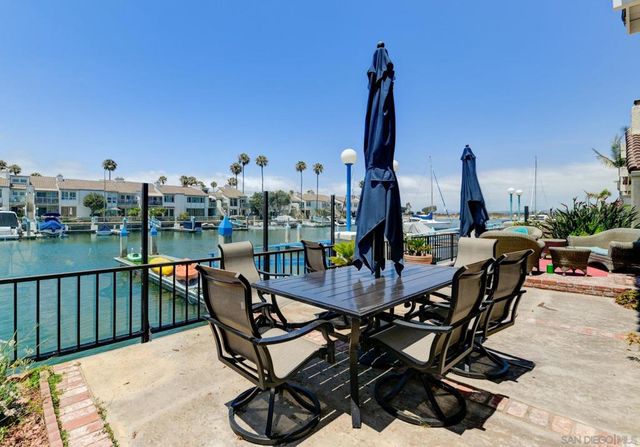 29 Blue Anchor Cay Rd, Coronado, CA 92118