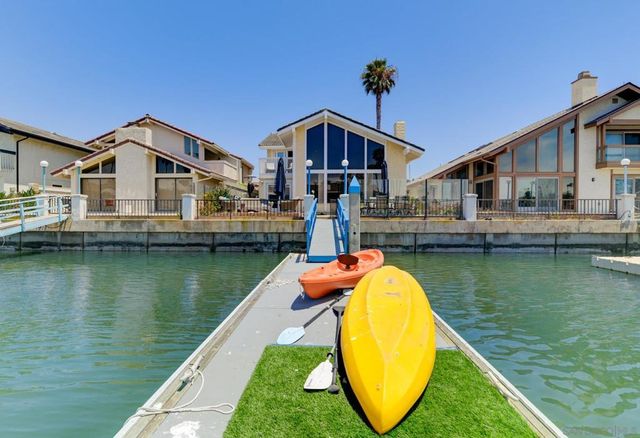 29 Blue Anchor Cay Rd, Coronado, CA 92118