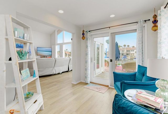 29 Blue Anchor Cay Rd, Coronado, CA 92118