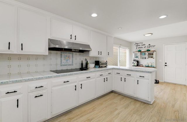 29 Blue Anchor Cay Rd, Coronado, CA 92118