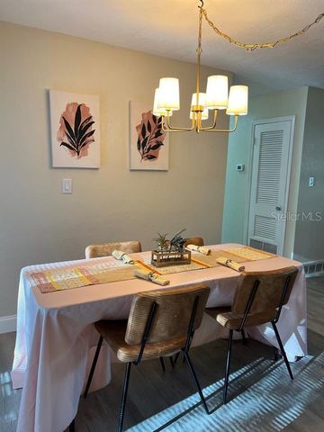 1858 SE LAKE WEIR AVENUE, Ocala, FL 34471