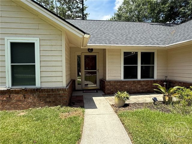 173 Dearborn Drive, Richmond Hill, GA 31324