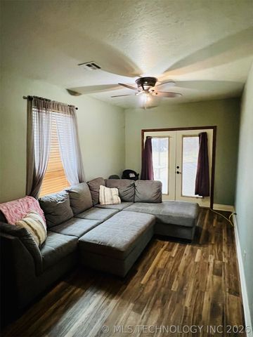 4219 Sportsman Avenue, Kingston, OK 73439