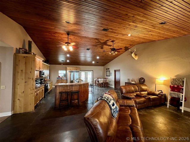 4219 Sportsman Avenue, Kingston, OK 73439