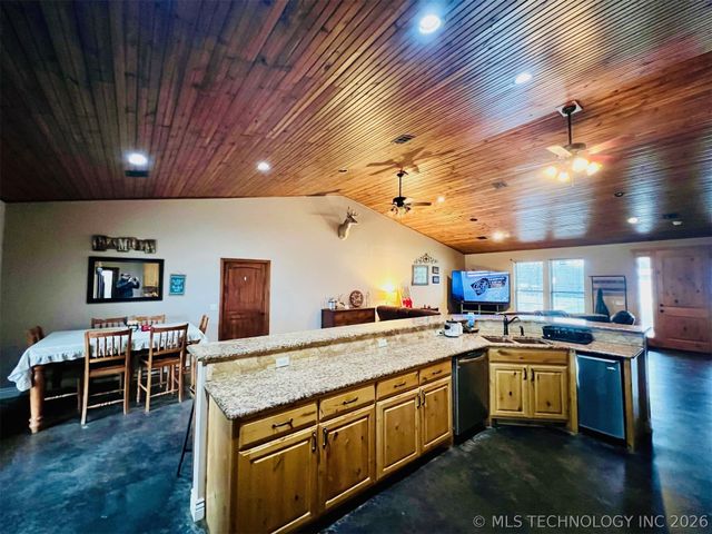 4219 Sportsman Avenue, Kingston, OK 73439