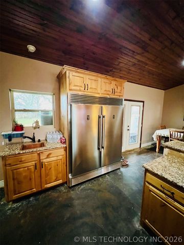 4219 Sportsman Avenue, Kingston, OK 73439