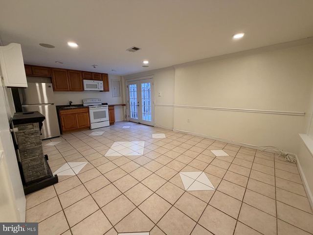 9504 COVINGTON PL, Manassas, VA 20109