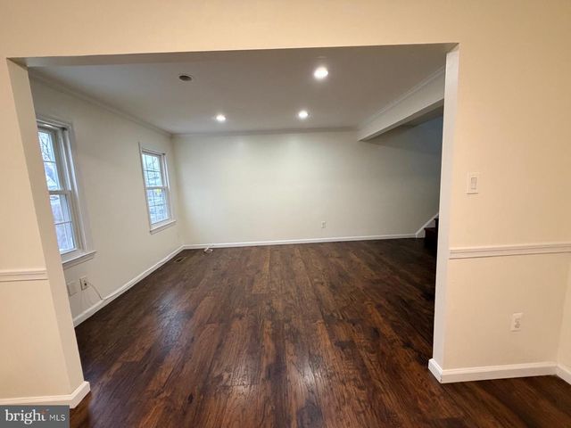 9504 COVINGTON PL, Manassas, VA 20109