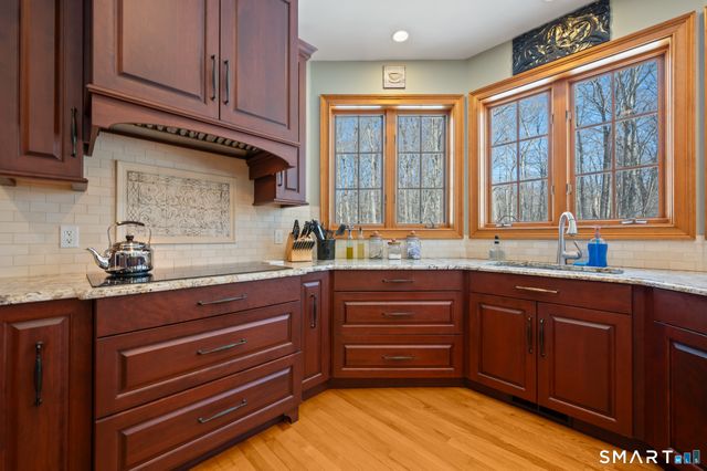 47 Taylor Road, Colchester, CT 06415