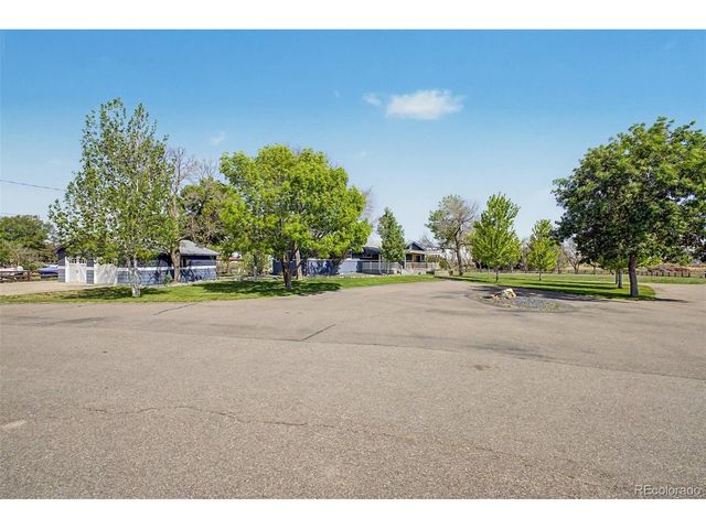 150 Starr Ln, Brighton, CO 80603