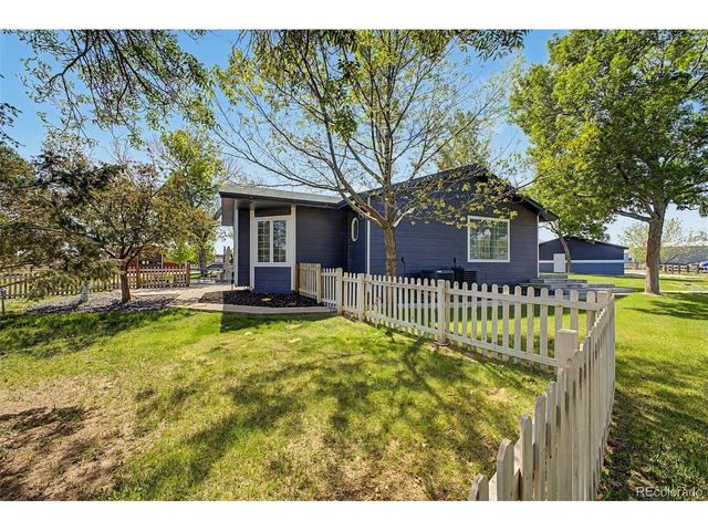 150 Starr Ln, Brighton, CO 80603