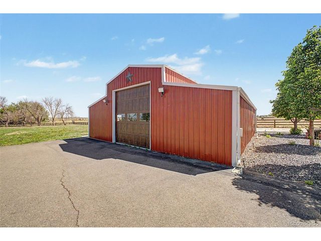 150 Starr Ln, Brighton, CO 80603