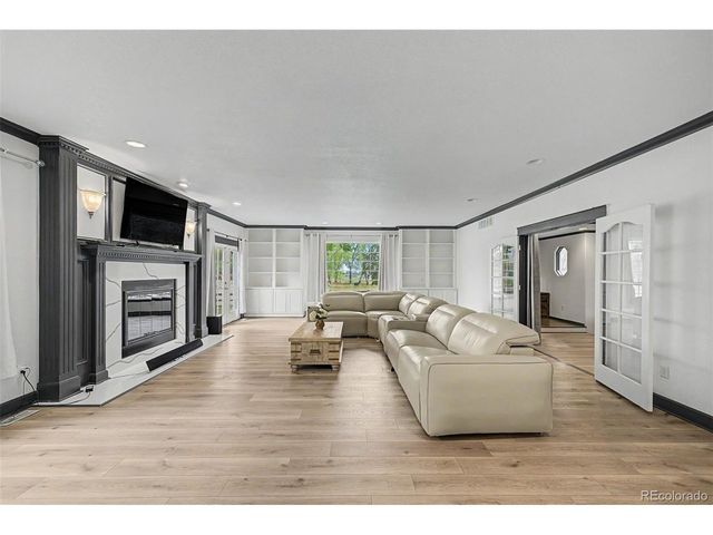150 Starr Ln, Brighton, CO 80603