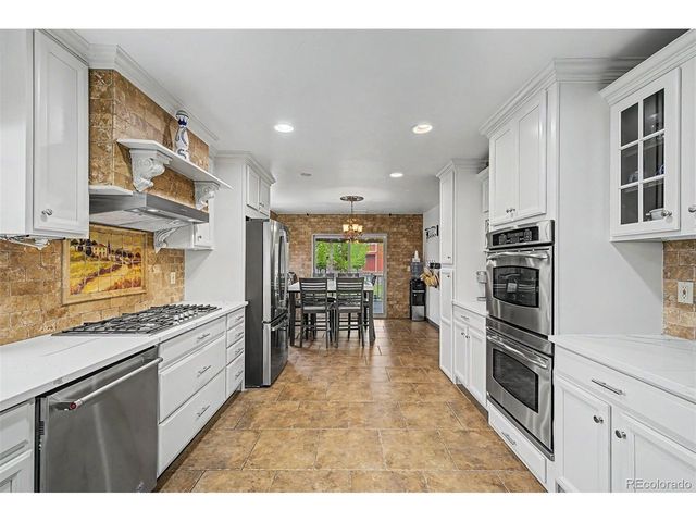 150 Starr Ln, Brighton, CO 80603