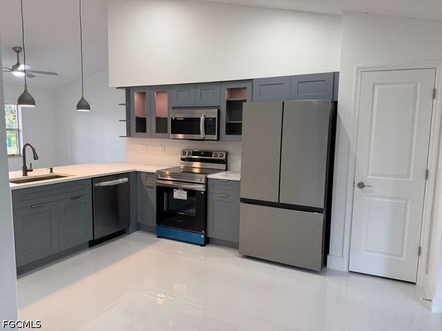 21229 Peachland BLVD, Port Charlotte, FL 33954