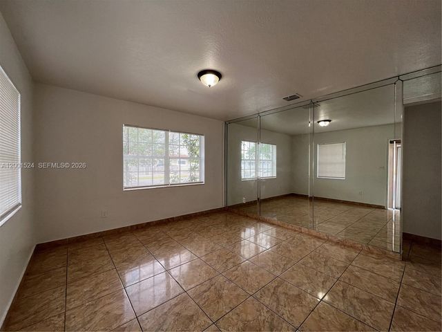 9870 Nicaragua Dr 9870, Cutler Bay, FL 33189