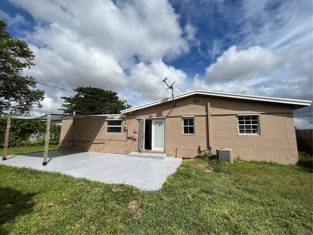 9870 Nicaragua Dr 9870, Cutler Bay, FL 33189