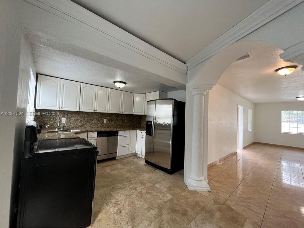 9870 Nicaragua Dr 9870, Cutler Bay, FL 33189