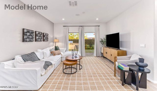 10442 W Thetford Lane, Marana, AZ 85653