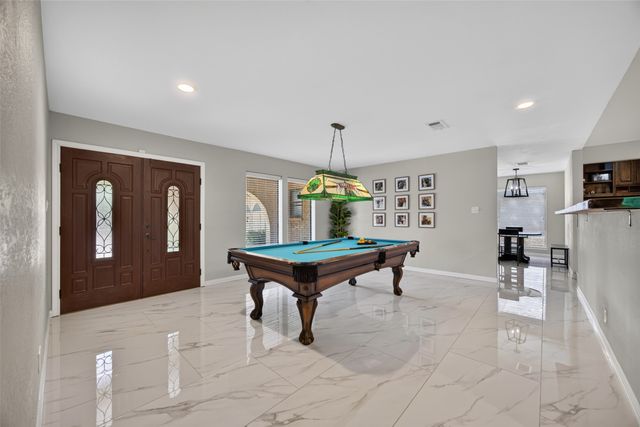 7624 Lake Highlands Drive, Fort Worth, TX 76179