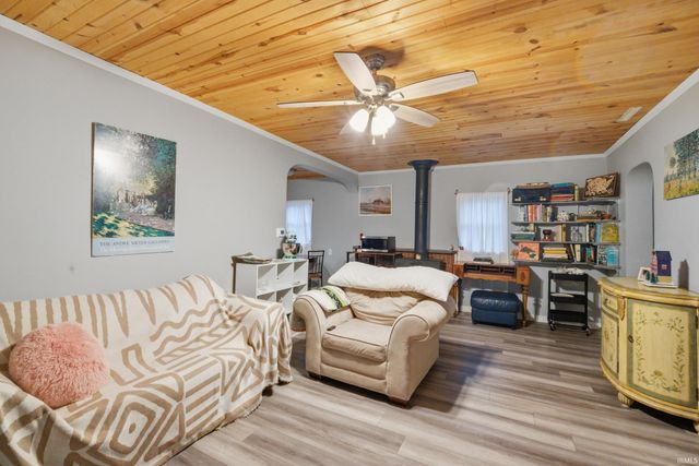 2033 Schuyler Avenue, Lafayette, IN 47904