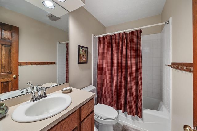 10 Steuben Court, West Lafayette, IN 47906