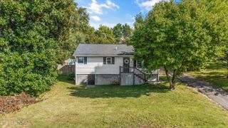 552 N Wright Rd, Alcoa, TN 37701