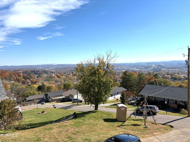 1720 Pendleton Street, Kingsport, TN 37660