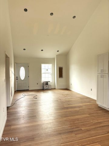 1720 Pendleton Street, Kingsport, TN 37660