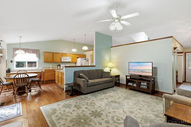 5638 Glenbrook Court, Mason, OH 45040
