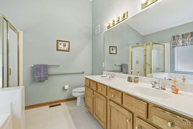 5638 Glenbrook Court, Mason, OH 45040