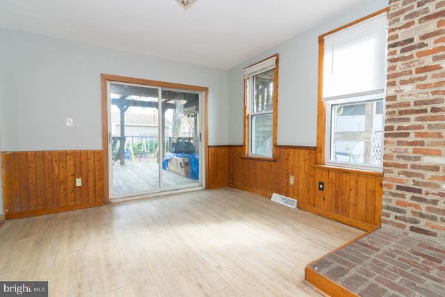 128 CHESTNUT, Oaklyn, NJ 08107