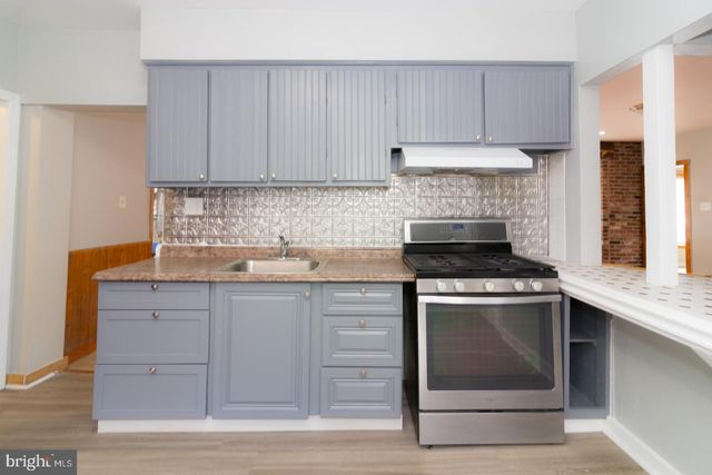 128 CHESTNUT, Oaklyn, NJ 08107